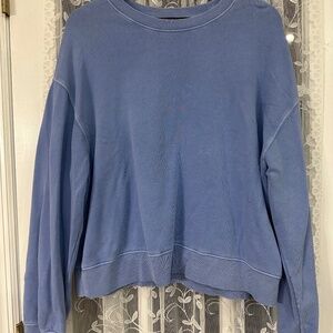 Old Navy Women's Blue Crewneck Size XL
